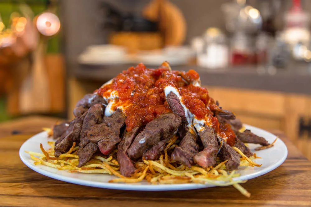 Lezzet sırları ve tarifiyle işte çökertme kebabı…