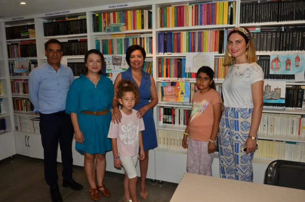Hikayeler ve resimlerle  Bodrum Tarihi sergisi açıldı